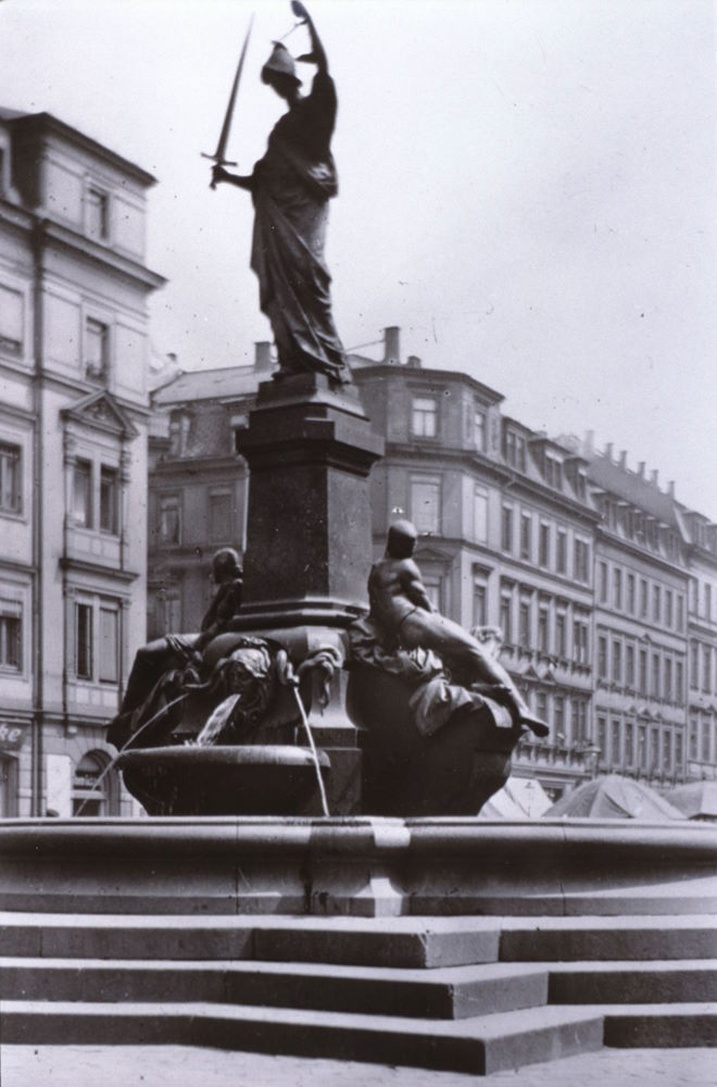 Holbeinplatz