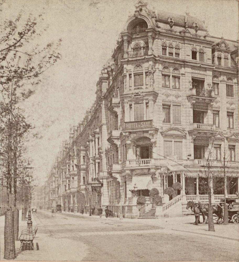 Lingnerallee 39 (Johann Georgenallee 39) / Albrechtstraße