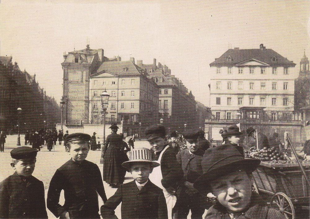 Pirnaischer Platz