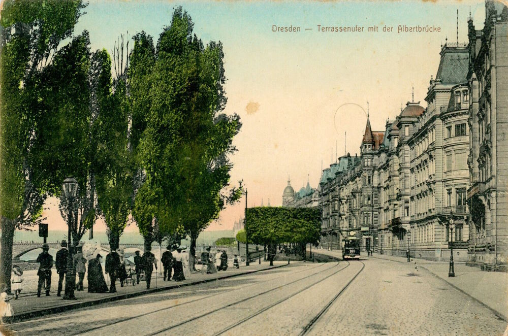 Terrassenufer / Gerichtsstraße
