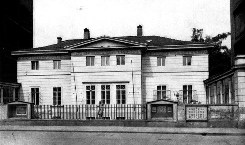 Zinzendorfstraße 11