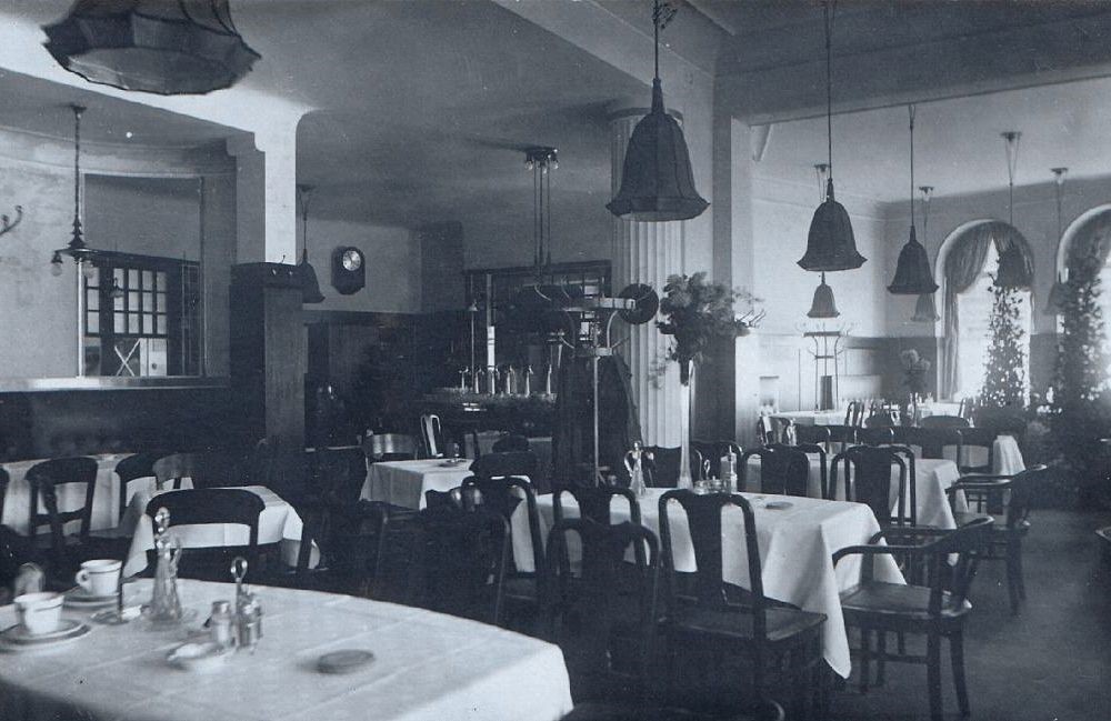 Zirkusstraße 8