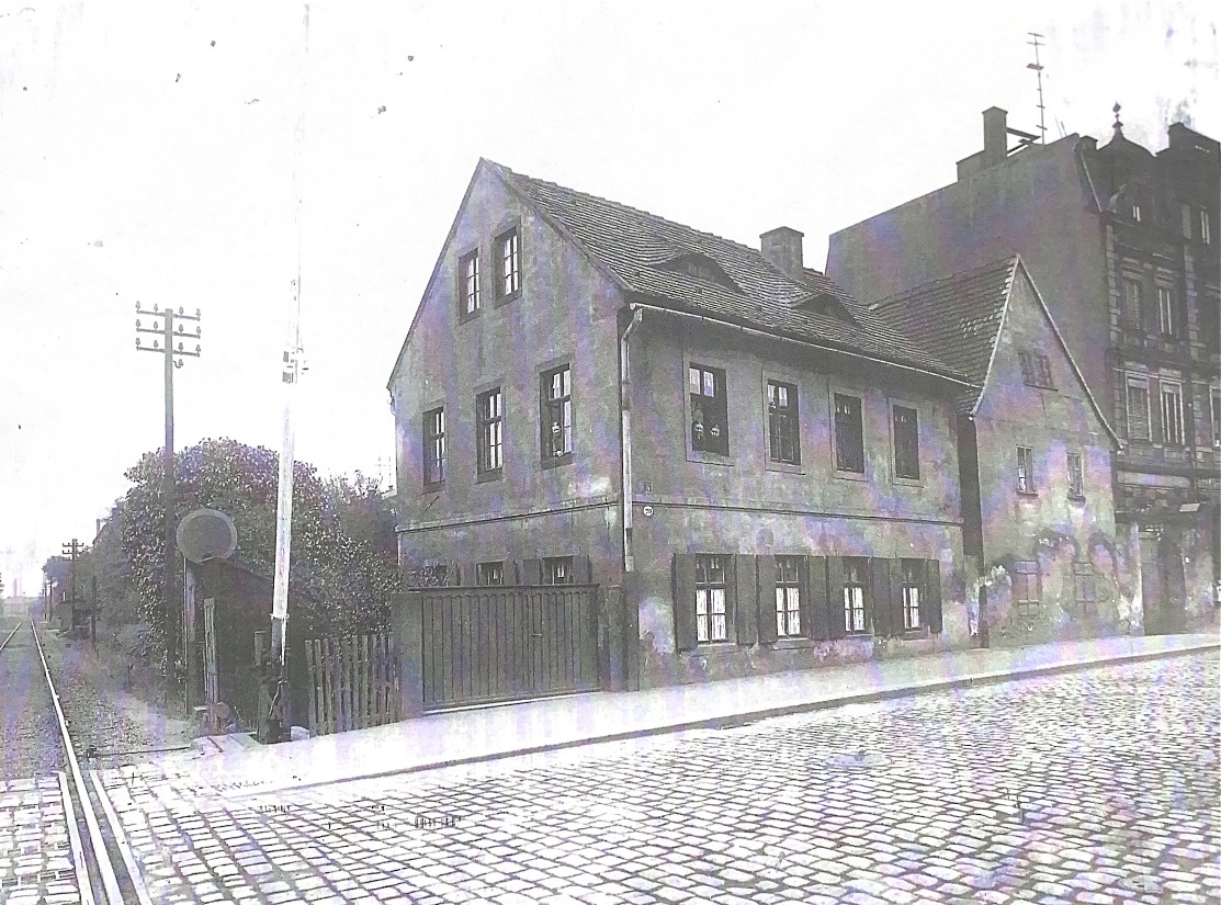 Altplauen 20