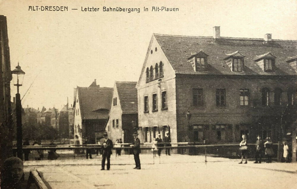 Altplauen 22