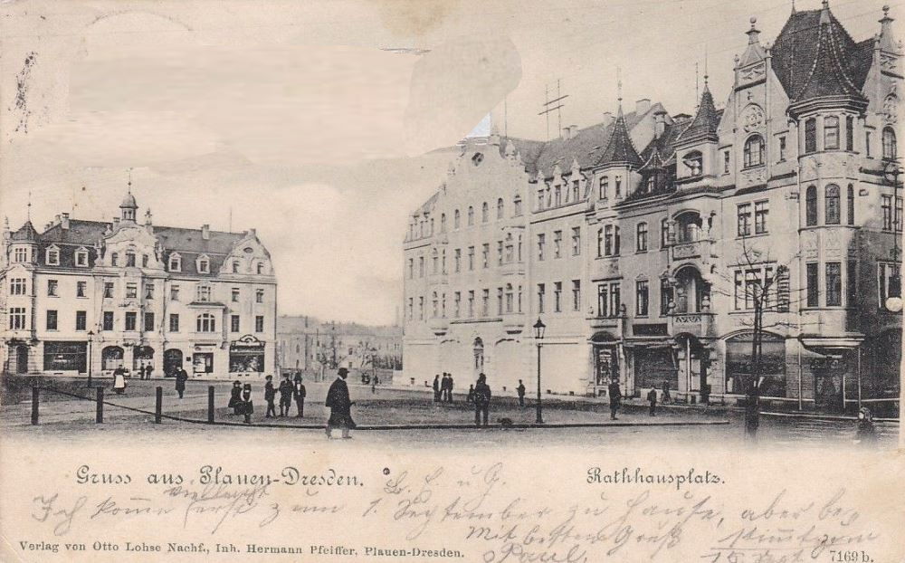 F.C.-Weiskopf-Platz (Chemnitzer Platz, Rathausplatz)