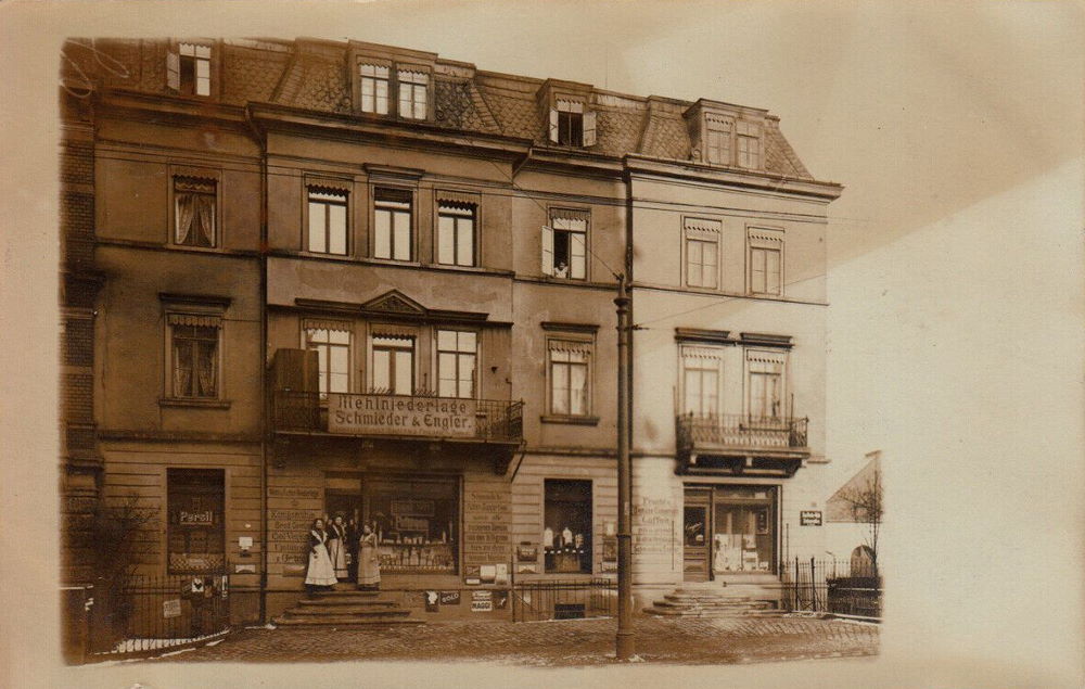 Nöthnitzer Straße 1
