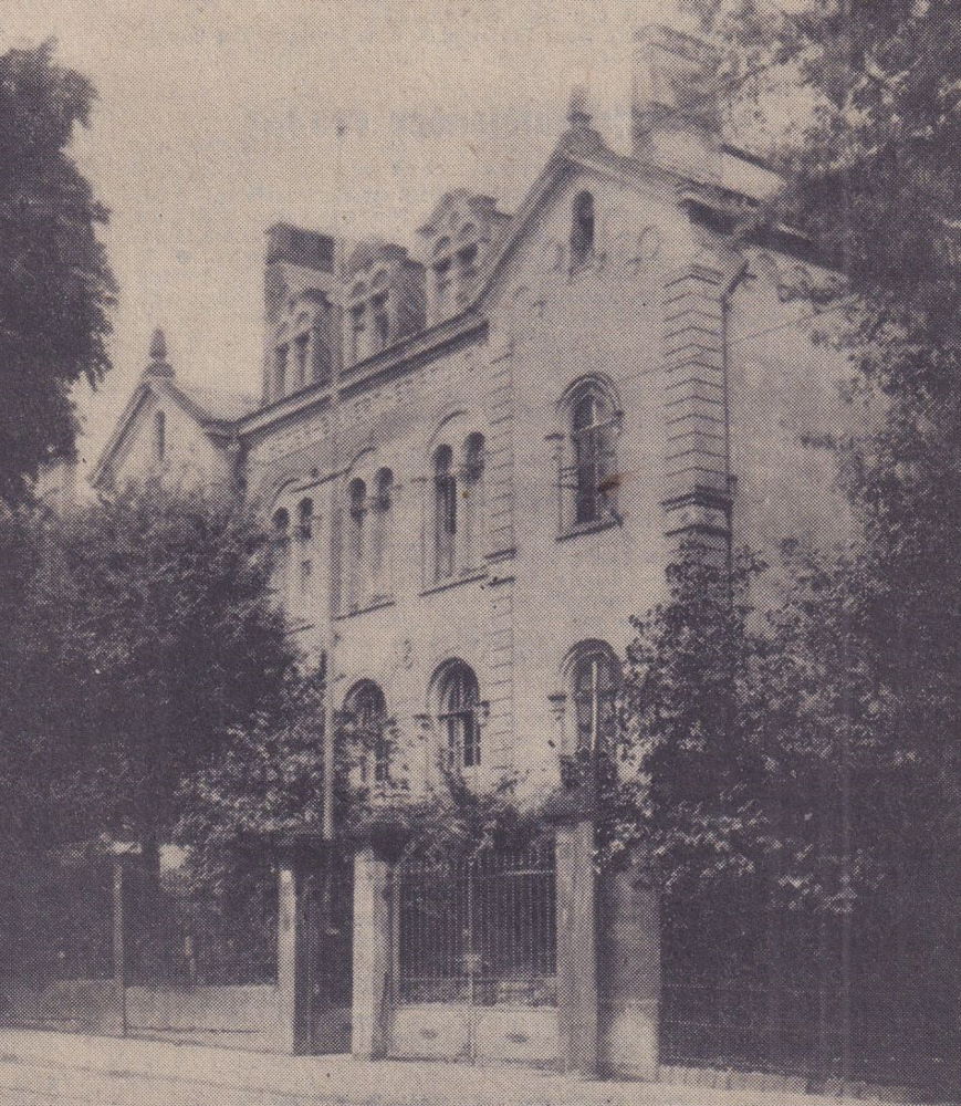 Nöthnitzer Straße 4