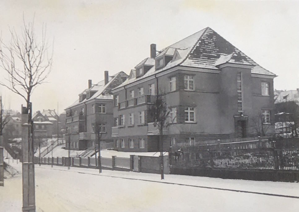 Schopenhauerstraße 4