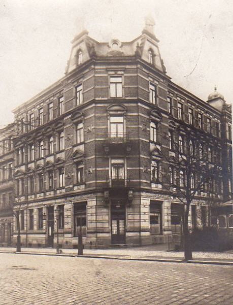 Zwickauer Straße 95 (Falkenstraße 41) / Zwickauer Platz