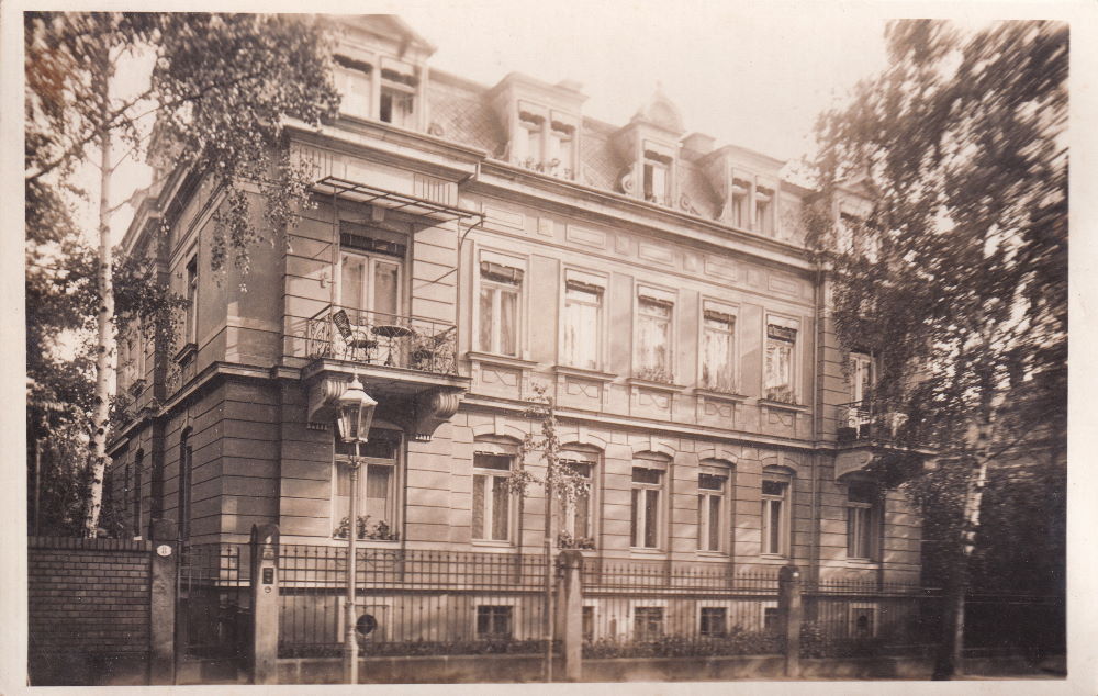 Arndtstraße 8
