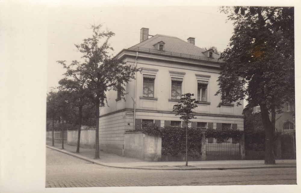 Bautzner Straße 103 (Schillerstraße 13) / Stolpener Straße