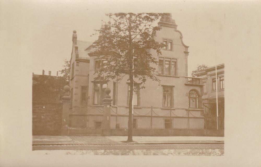 Bautzner Straße 133 (Schillerstraße 43)