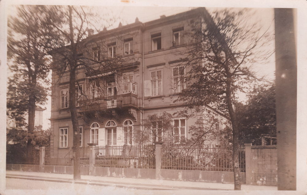 Forststraße 2