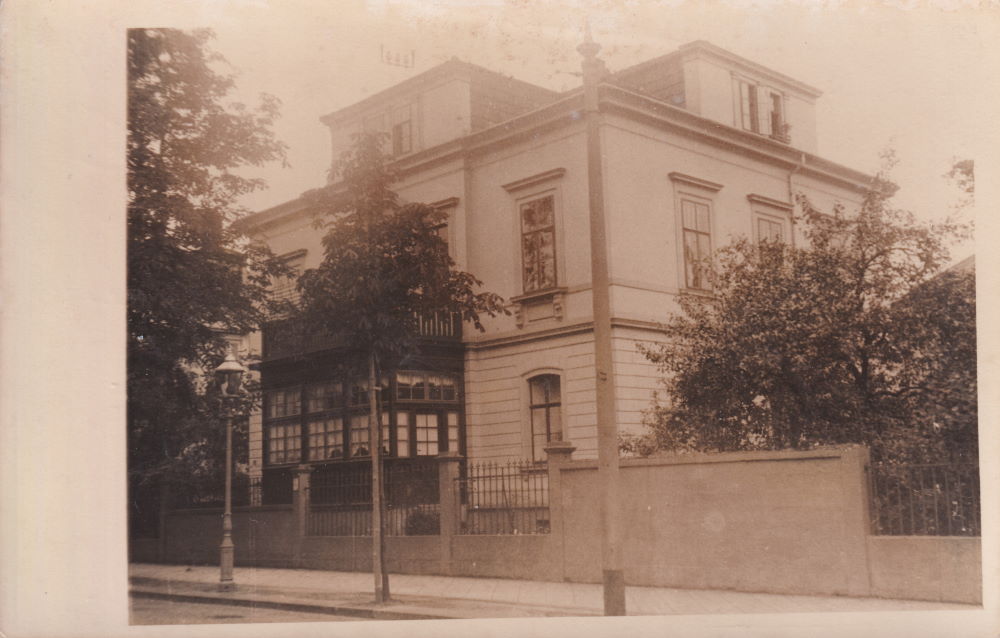 Forststraße 4