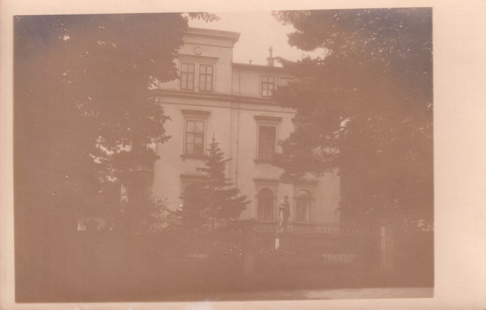Forststraße 37