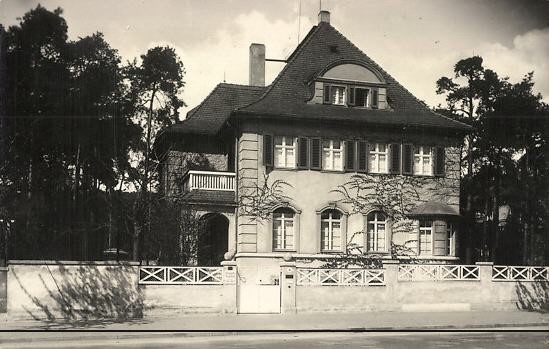 Heideparkstraße 6