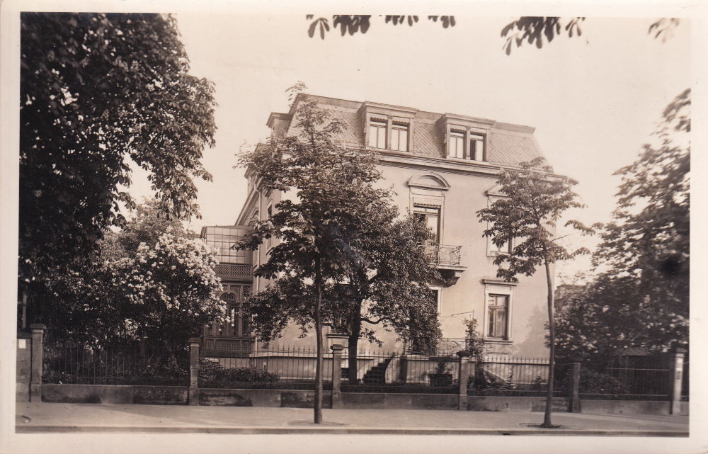 Radeberger Straße 8