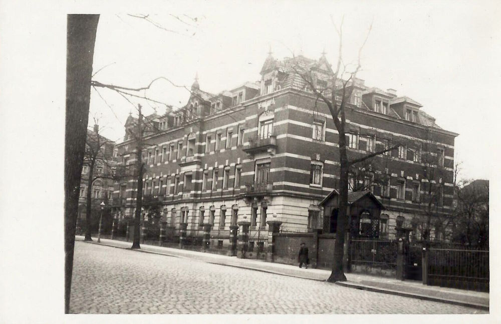 Waldschlösschenstraße 6
