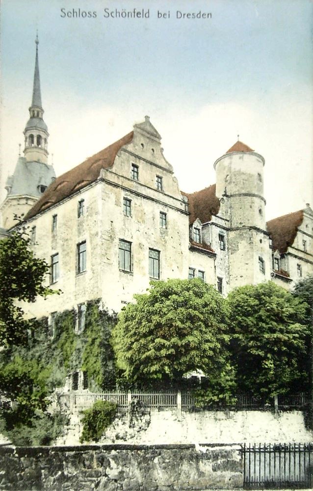 Am Schloß 2