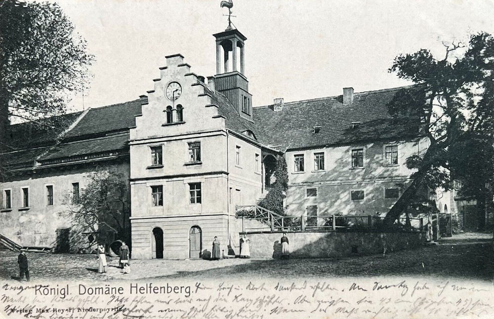 Am Helfenberger Park 6,7