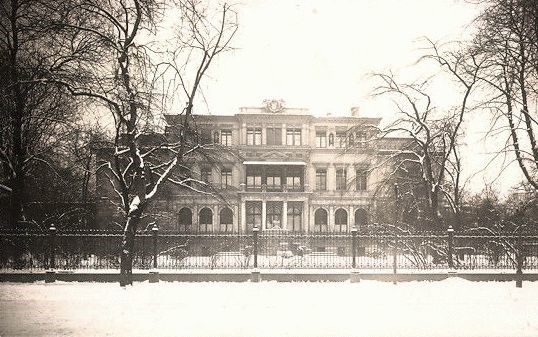 Mary-Wigman-Straße 7