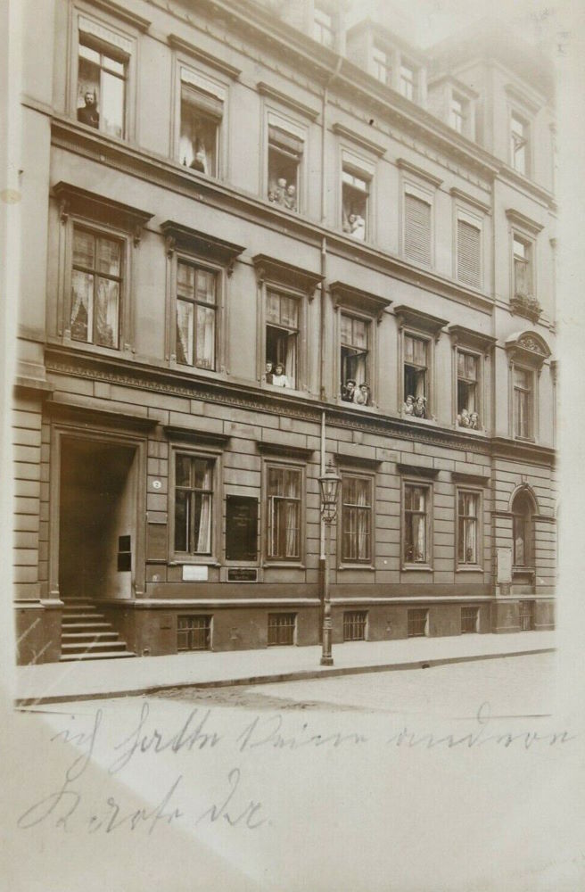 Christianstraße 2