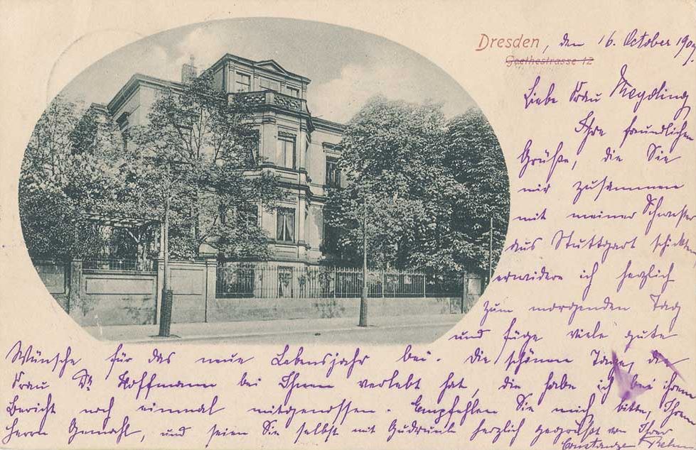 Gret-Palucca-Straße 12