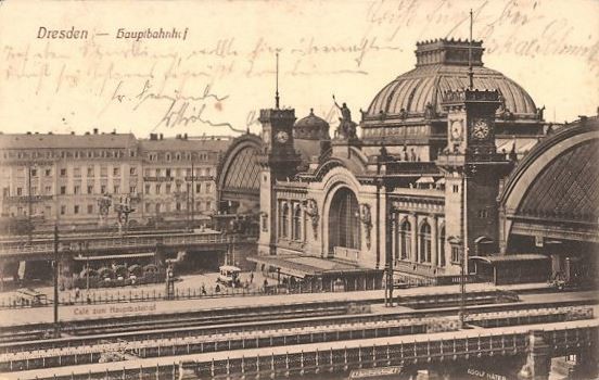Hauptbahnhof - von Wiener Platz 1