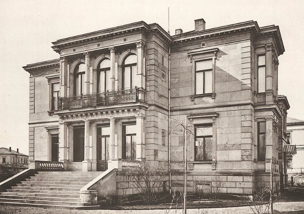 Lessingstraße 1 / Parkstraße