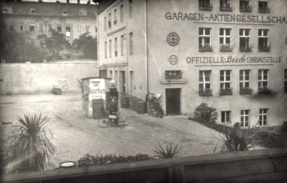 Lindengasse 8