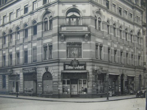 Hans-Dankner-Straße 6