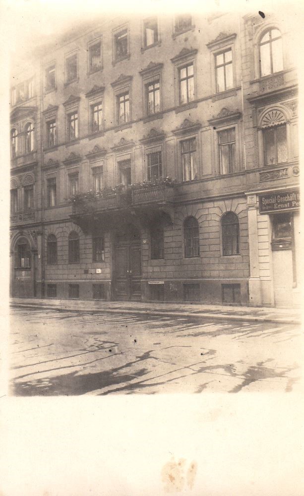 Hans-Dankner-Straße 10 (Lüttichaustraße 10)