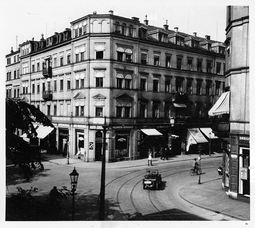 Hans-Dankner-Straße 30 (Lüttichaustraße 17, 21, Lüttichaustraße 30) / Sidonienstraße