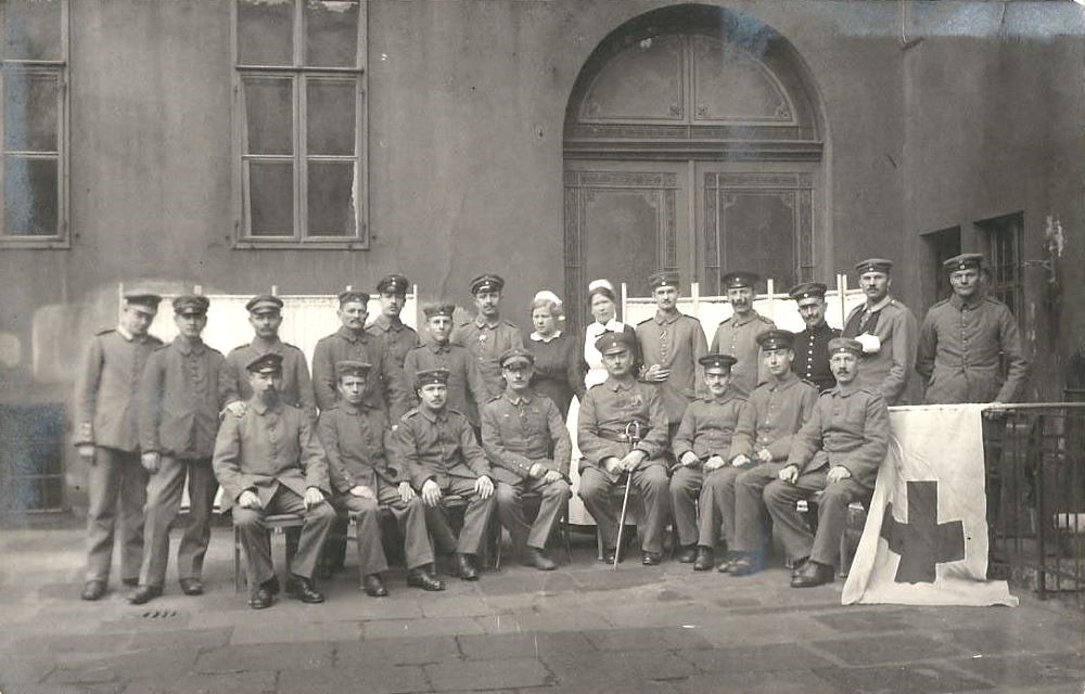 Hans-Dankner-Straße 14