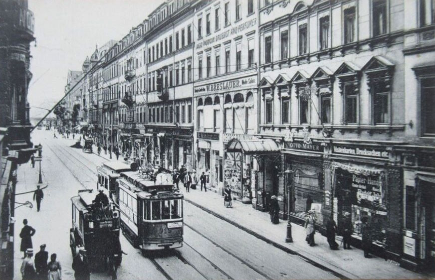 Prager Straße 38