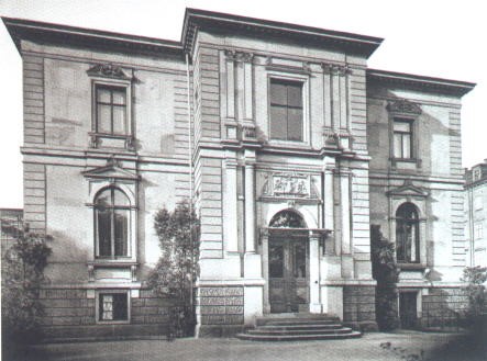 Prager Straße 18
