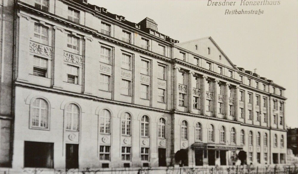 Reitbahnstraße 37