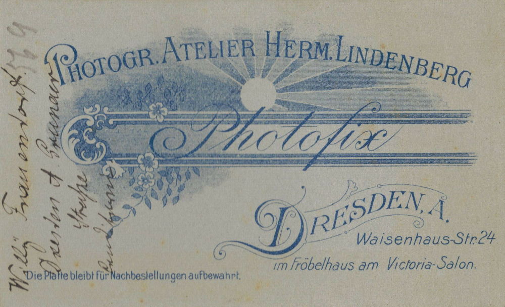 Waisenhausstraße 24