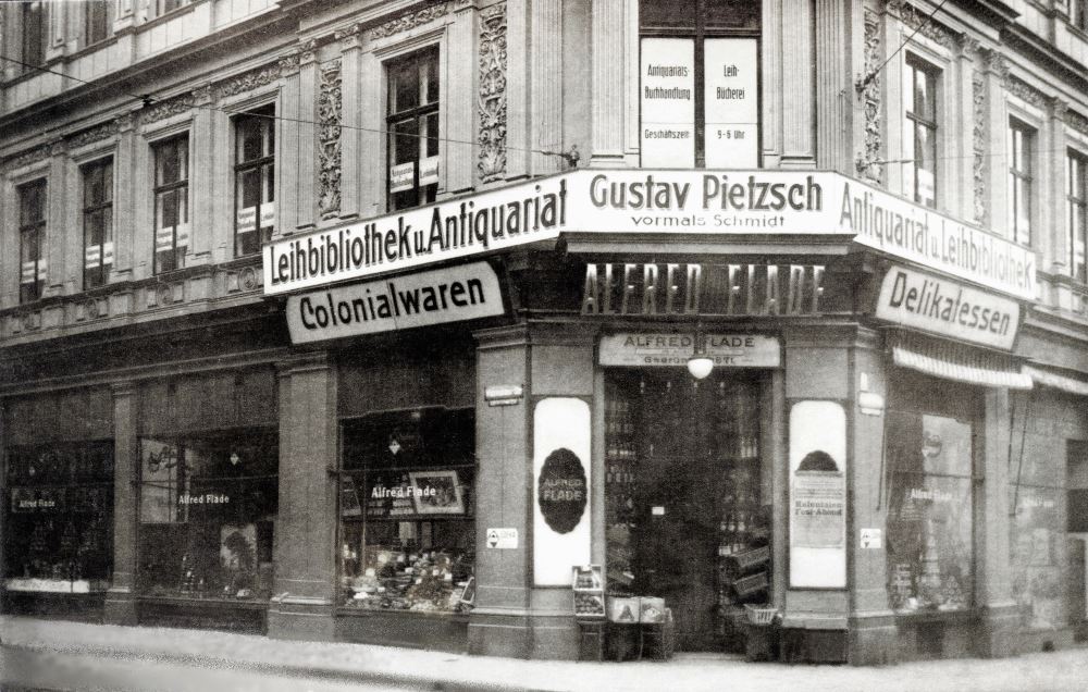 Waisenhausstraße 28 / Viktoriastraße