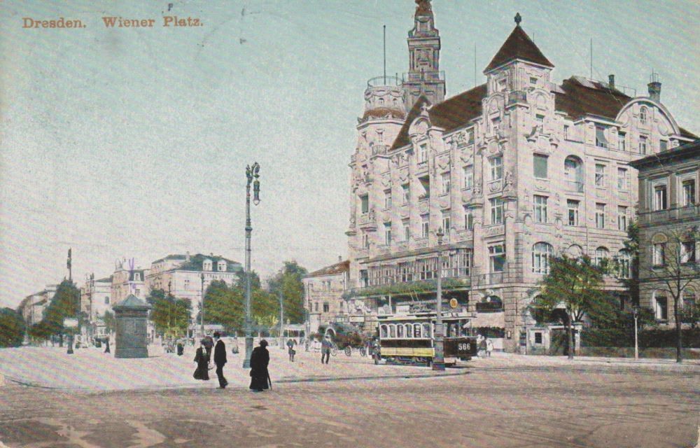 Wiener Platz
