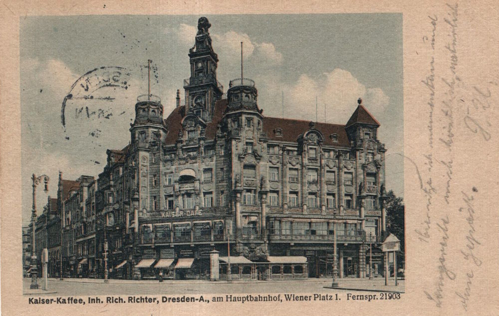 Wiener Platz 1 / Prager Straße