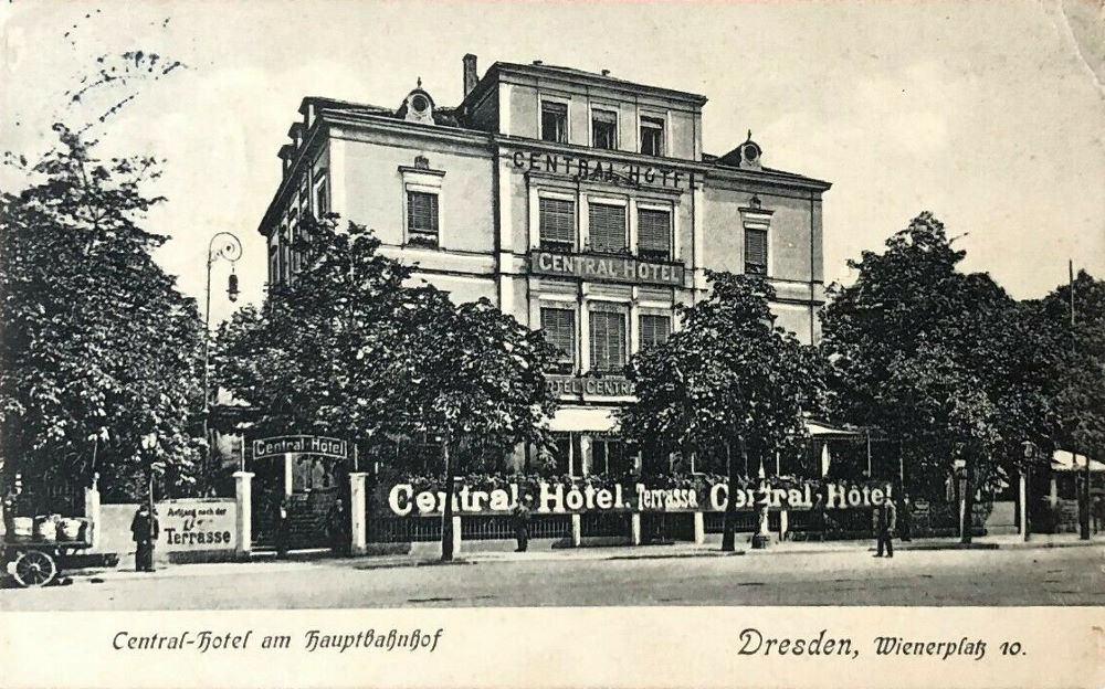 Wiener Platz 10