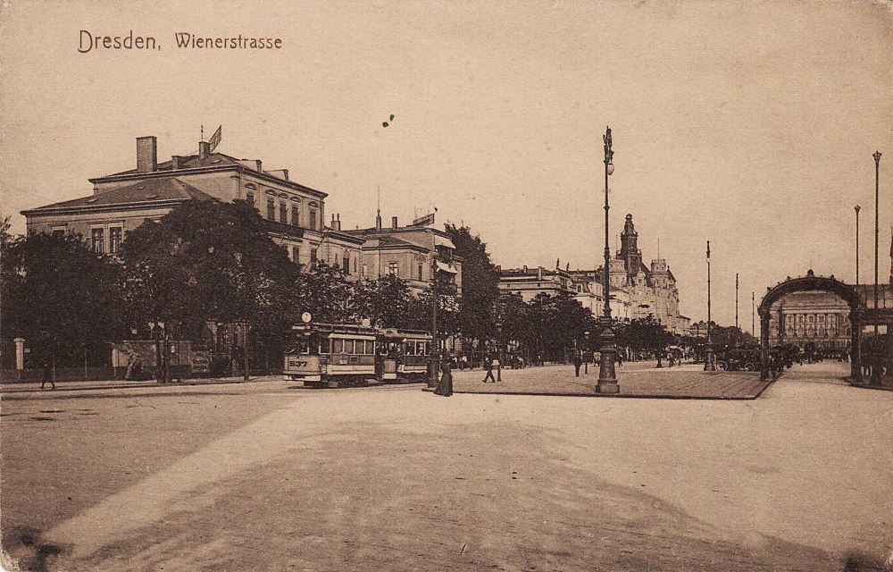 Wiener Platz
