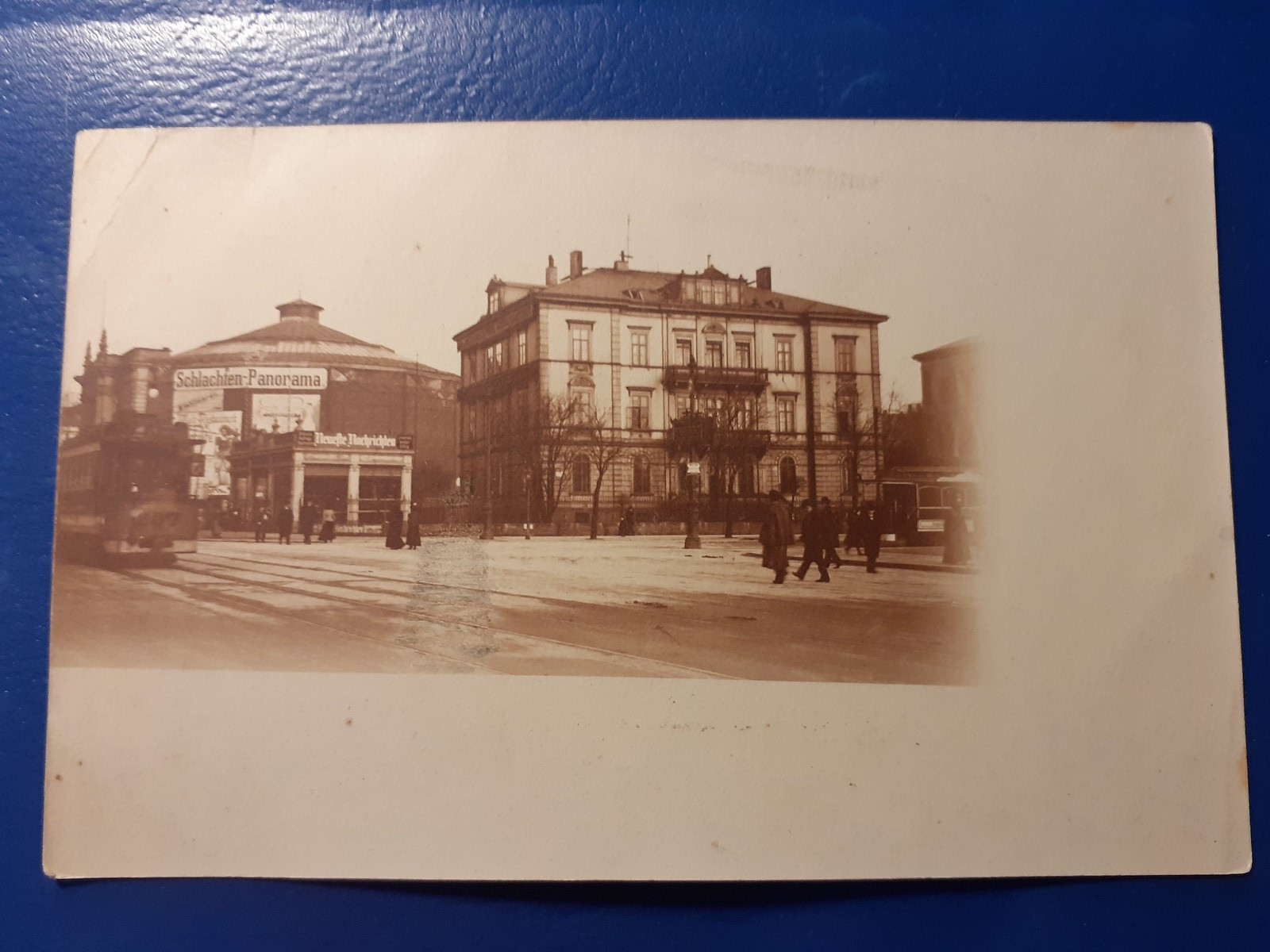 Wiener Platz (Wiener Straße 7) / Prager Straße