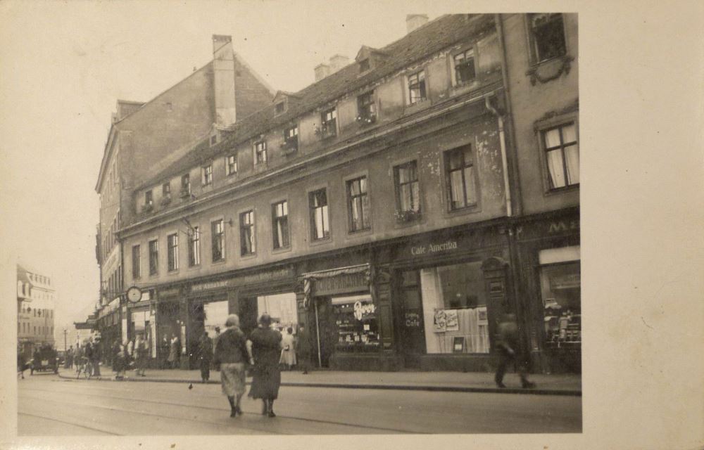 Annenstraße 27 (-1882 Annenstraße 14)