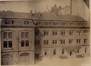 Annenstraße 9