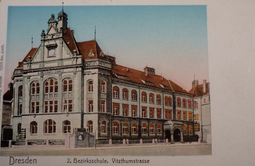 Carolastraße 4