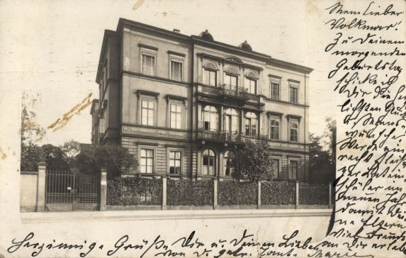 Carolastraße 9