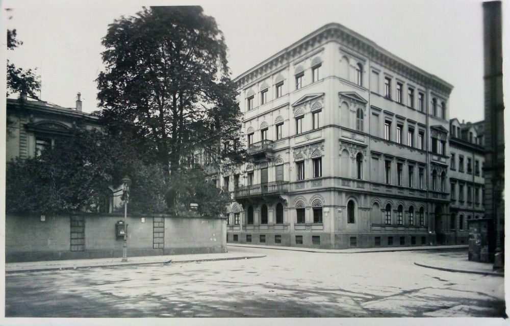 Carolastraße 10