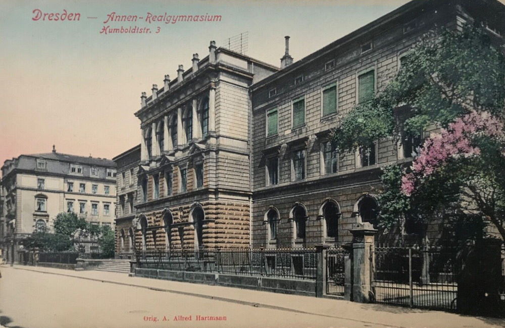 Humboldtstraße 3